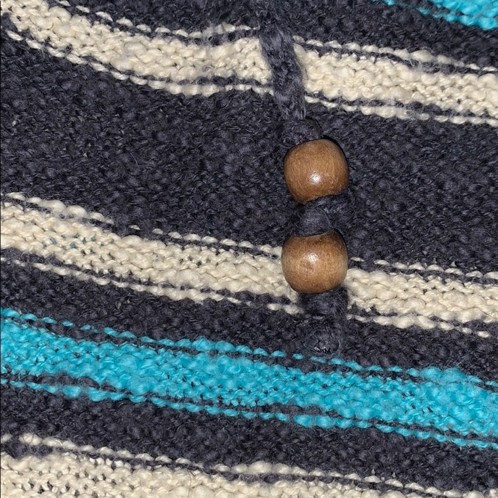 Cute Roxy Surfer Sweater - Picture 5 of 6